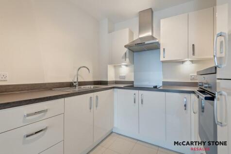 8604359-interior14-800.JPG