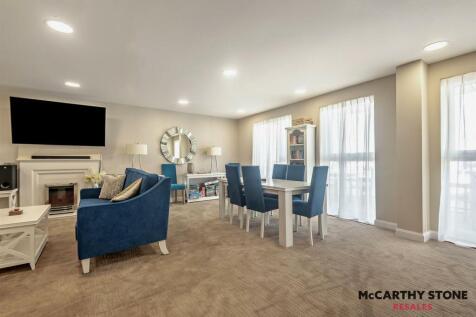 8604359-interior15-800.JPG