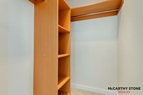 8606937-interior03-800.jpg