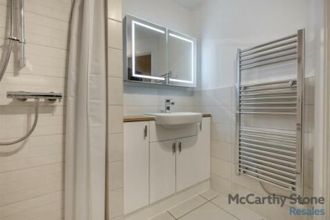 8630506-interior13.jpg