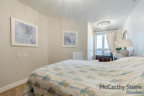 8633325-interior05.jpg