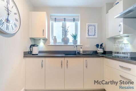 8633325-interior19.jpg