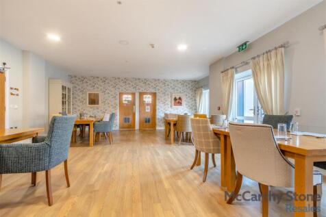 8635554-interior18.jpg