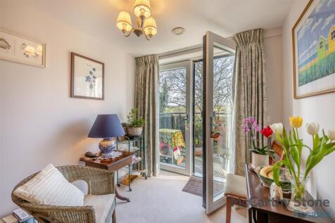 8637756-interior17.jpg