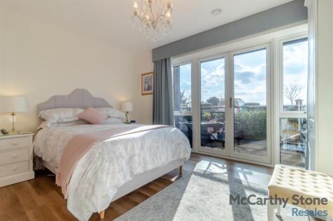 8636694-interior16.jpg