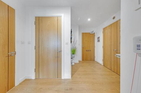 15-2dc6PFMSC 27 Ceasars Place -55-medium.jpg