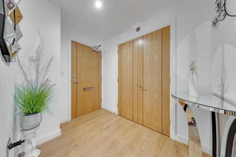 16-3145PFMSC 27 Ceasars Place -58-medium.jpg