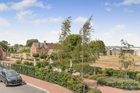 Llanthony Place Outlook