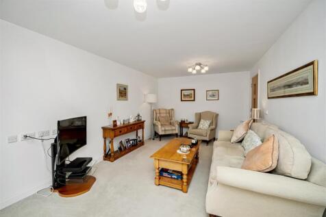 06-b601b3ec-c7e0-4030-9f9a-cd37a8a83987JH- 46 Albe