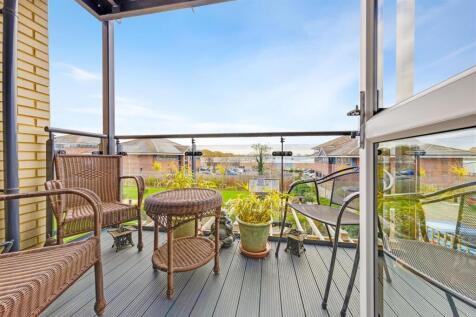 09-7915PFMCS - 8 Roslin Place-34.jpg