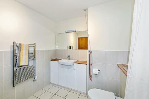 08-ad70JPH -56 Swift House 012 (1)-medium.jpg