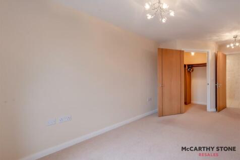 8587339-interior04.jpg