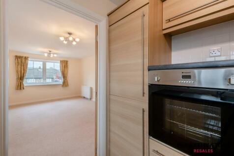 8587339-interior13.jpg