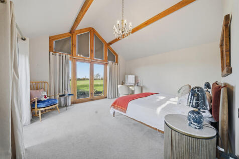 Roadside Farm Bla...