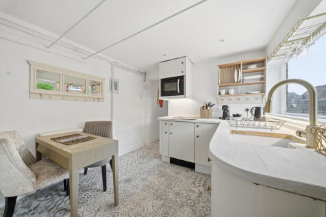 Garden Studio, Pr...