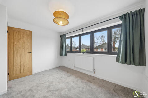 7 Woodside, Knuts...