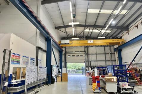 5  6 South Cargo Warehouse 1.jpg