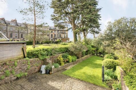 Garden Views 2