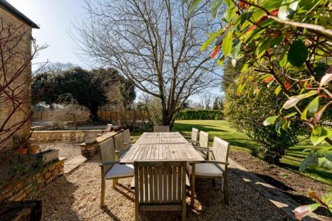 Dining Terrace