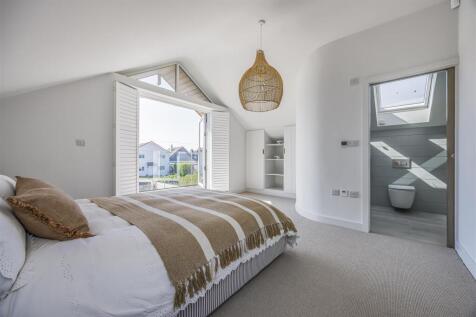 43 East Bracklesham Drive, Bracklesham Bay-Portico