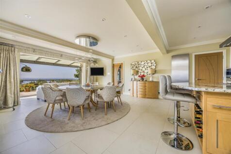 Portsdown Lodge, Skew Road, Portchester-PorticoMar