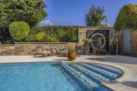 Portsdown Lodge, Skew Road, Portchester-PorticoMar