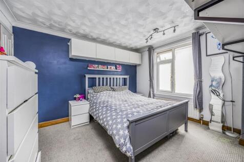 47 Third Avenue, Havant-PorticoMarketing-Nexa-11.j