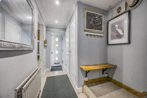 47 Third Avenue, Havant-PorticoMarketing-Nexa-15.j