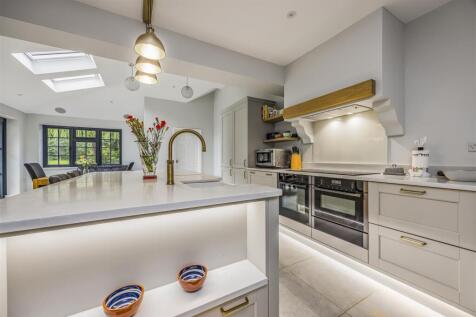 Hollyhill House, Hollybank Lane, Emsworth-PorticoM