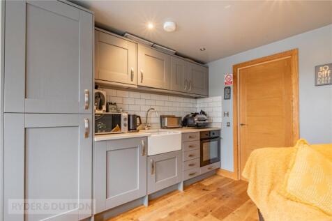 Living/ Kitchen