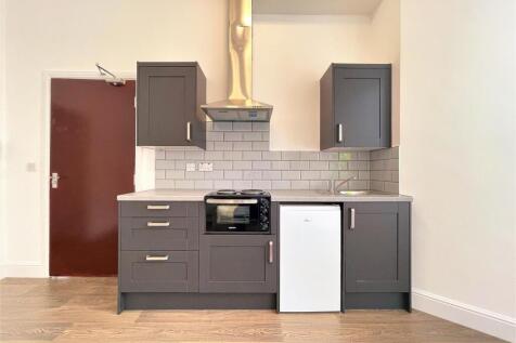 Room 1 pic 2 (5).jpg