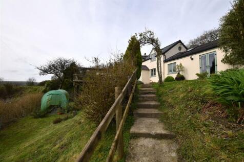 Steps to Lower Garden