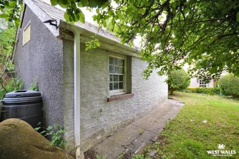 Outbuilding External