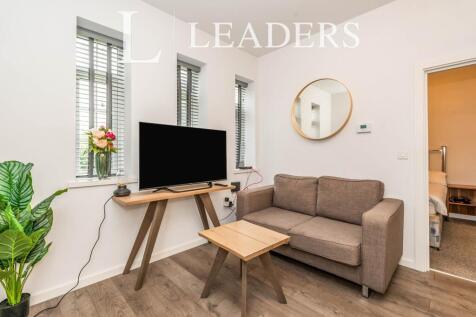 22fef280-2020-ee11-9