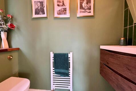 cloakroom 2.jpg