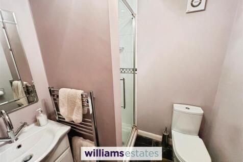 Downstairs W.C. / Shower Room