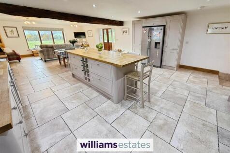 Open Plan Kitchen Diner