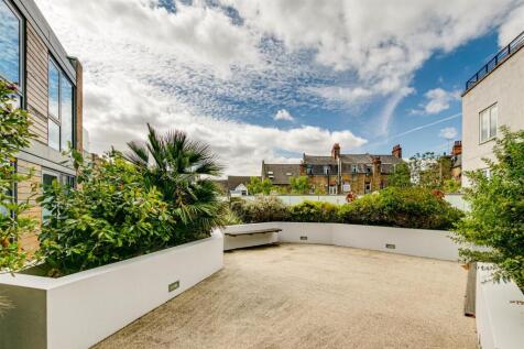 Communal Roof Terrace