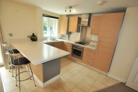 2 Bedroom Flats To Rent In Charminster Bournemouth Dorset