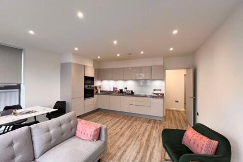 RECEPTION ROOM/KITCHEN/DINER