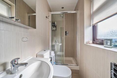 En Suite Bathroom 2