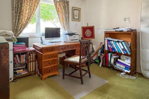 Bedroom 3/Office