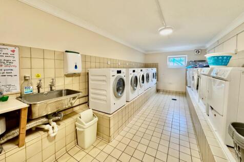 Residents Laundry Facilities