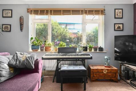 victoria-court-bn41 (6).jpg