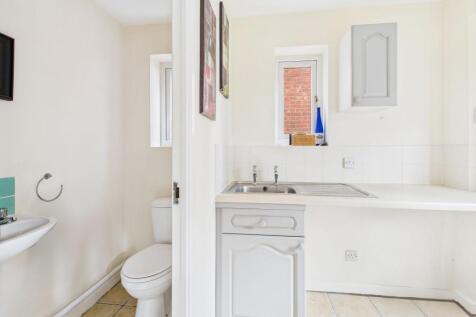 Utility Room/Downstairs WC