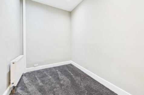 Bedroom Five/Office (First Floor)