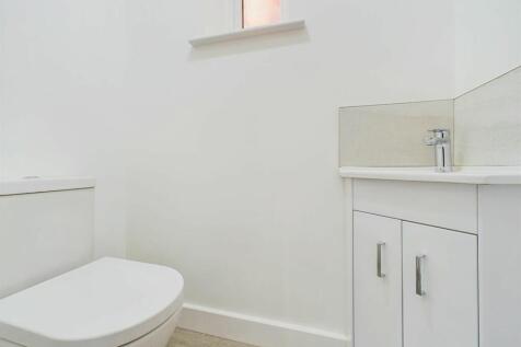 Cloakroom WC