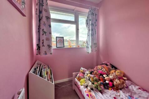 BEDROOM 3 