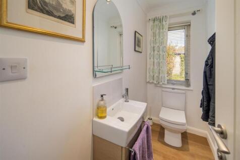 Cloakroom wc