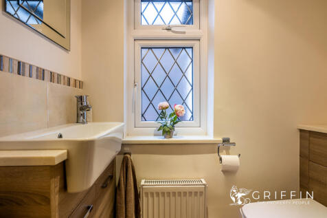 Toilet Upstairs